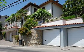 Villa Lili
